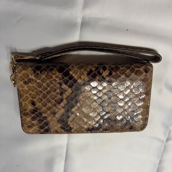 Michael kors snake print wallet/wristlet - Picture 5 of 7